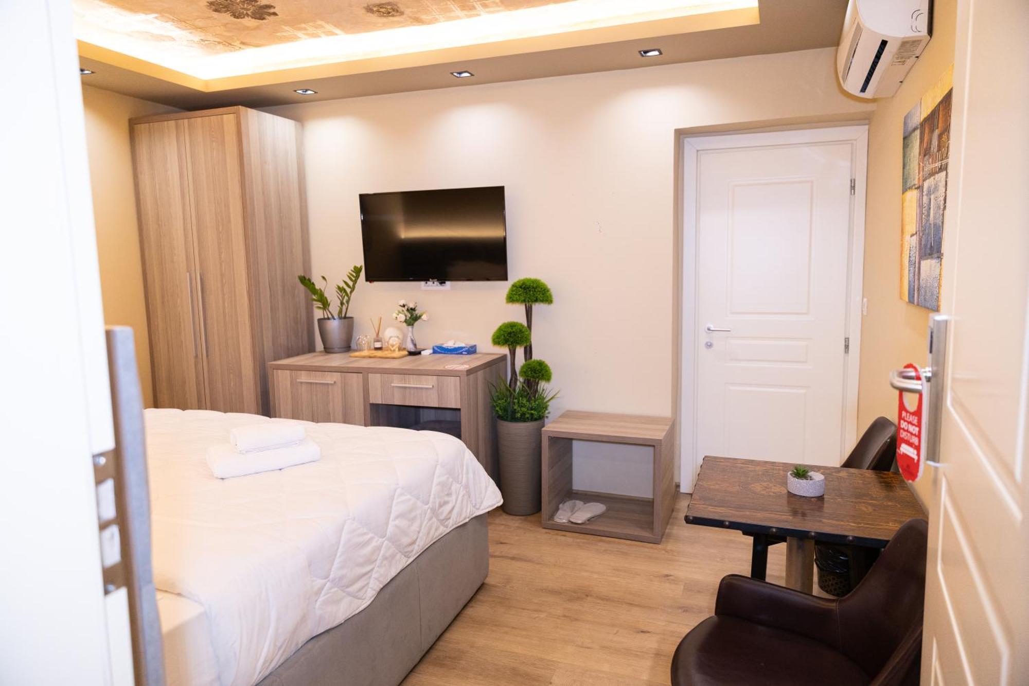 4R Colombo Hotel Tirana Kültér fotó